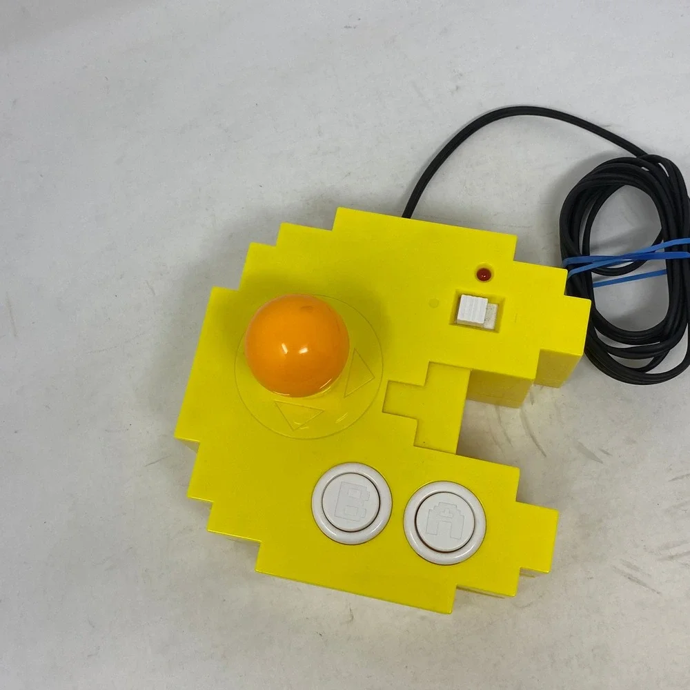 Bandai‎ Pac-Man Plug and Play TV Game Joystick Console Yellow 2012 Retro